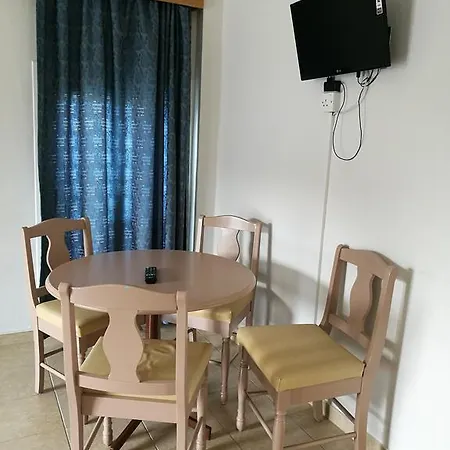 Georgia Apartment